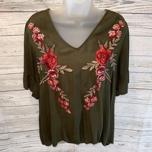 Pleione Olive Green Tunic Top with Rose Floral Embroidered Appliqué Detail Sz S